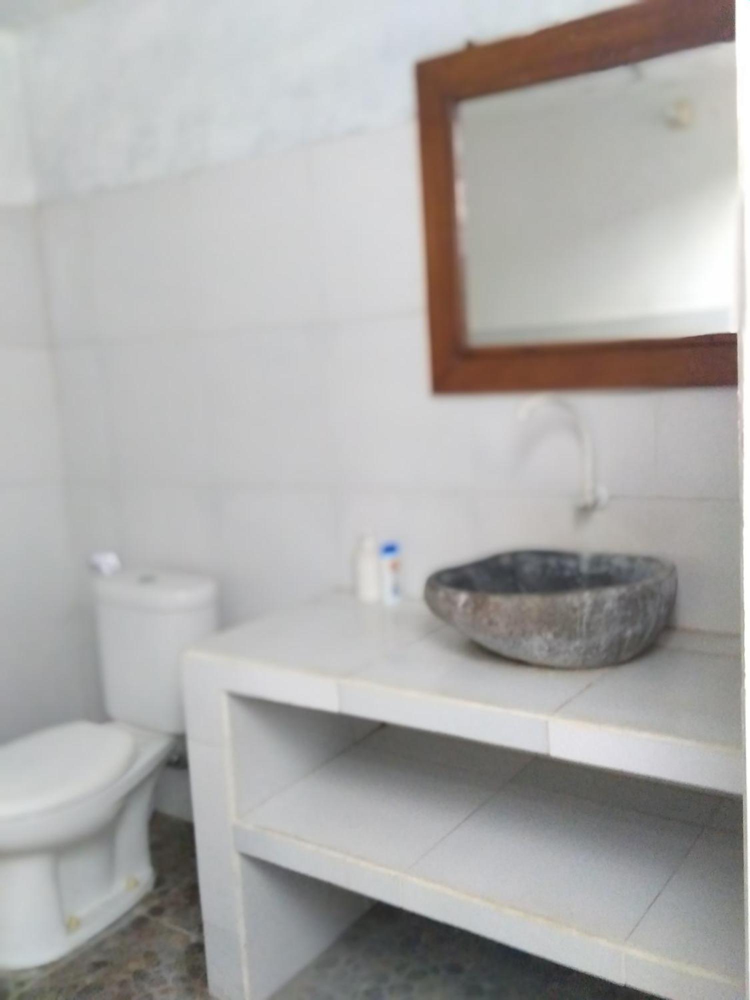 Solla_Homestay غيلي آير المظهر الخارجي الصورة